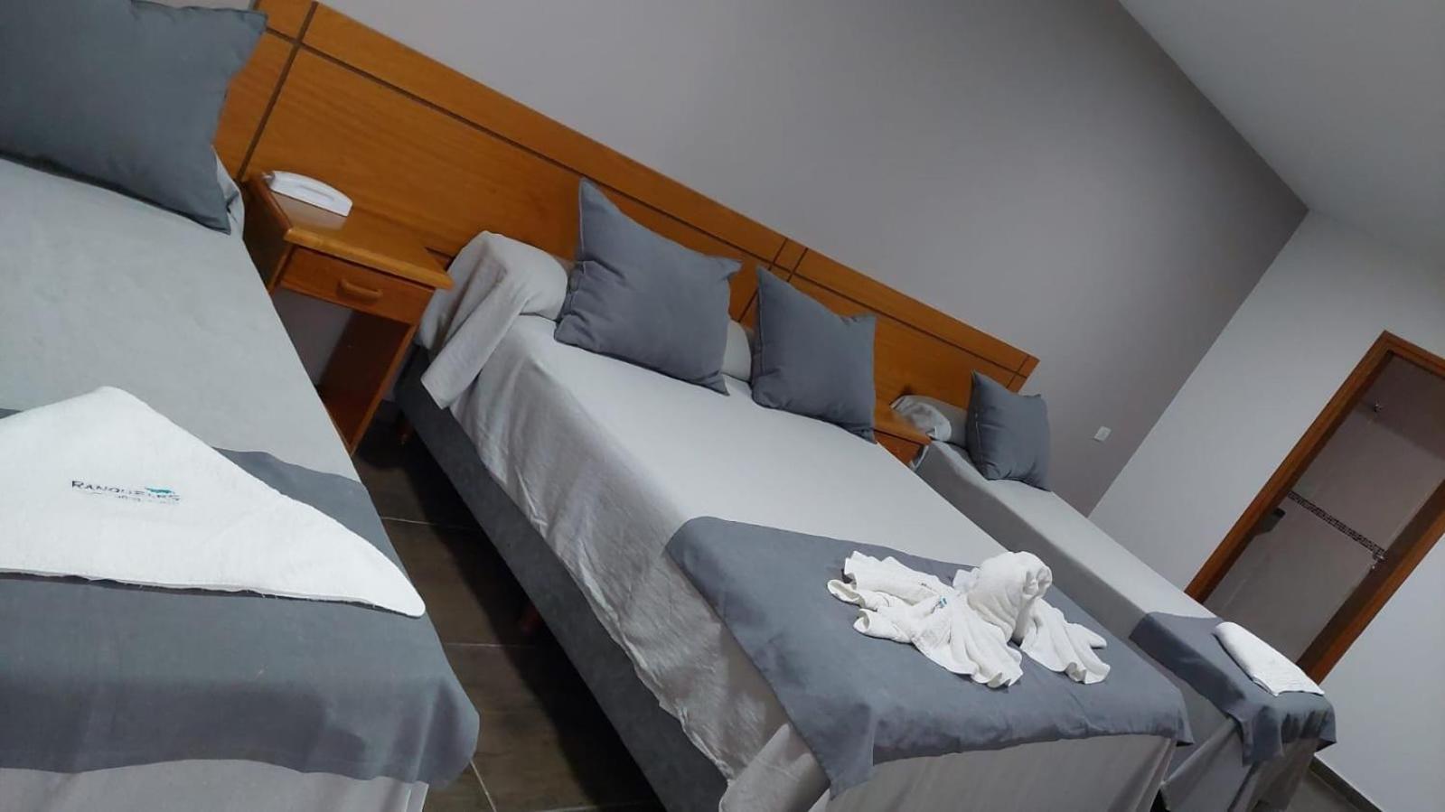 Ranqueles Hotel Villa Carlos Paz Bagian luar foto