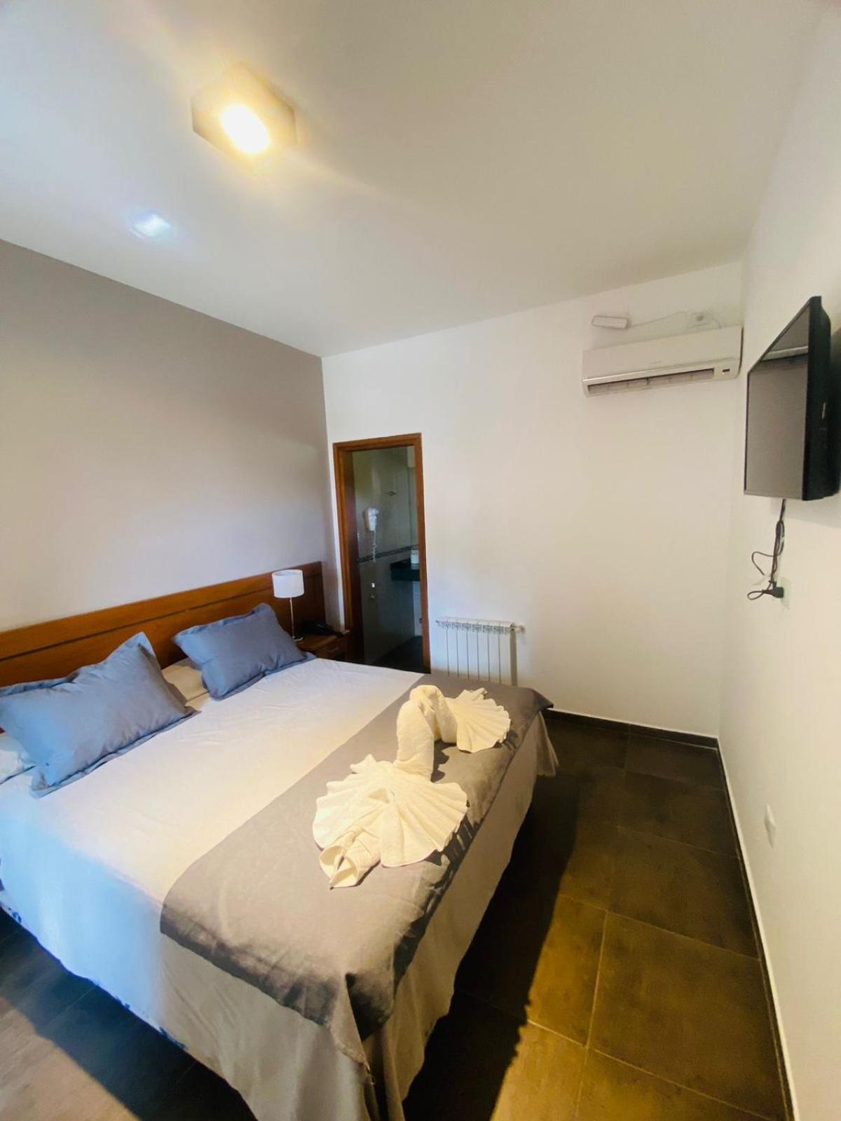 Ranqueles Hotel Villa Carlos Paz Bagian luar foto